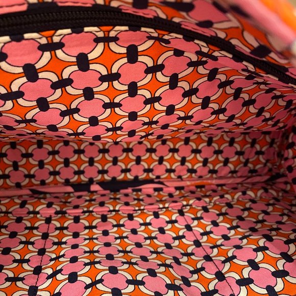 Vera Bradley Large Hobo - Loves Me - Picture 6 of 6